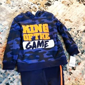 Carter navy blue sweatshirt and sweatpants in 4T. NWT